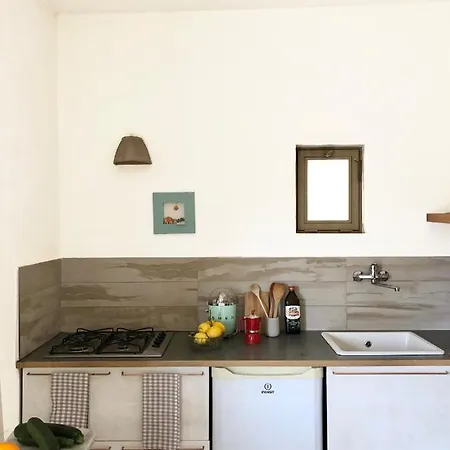 Casa Terra - Trullo Con Piscina