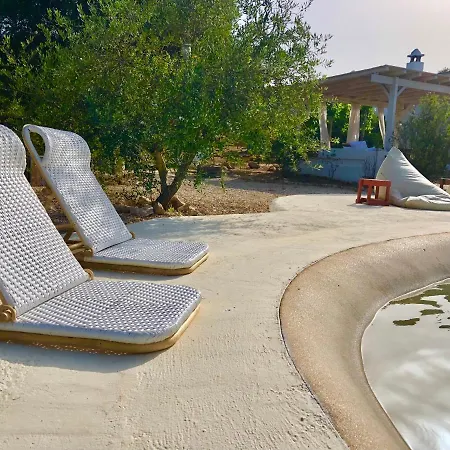 Villa Casa Terra - Trullo Con Piscina